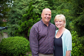 Alumna Sharol Josephson with her husband Neil