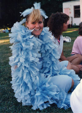 Cheryl Popjes with her Go-Group during orientation