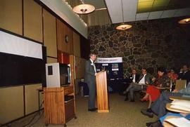 Rick Sutcliffe speaking at a reception