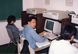 ESLI students working on computers