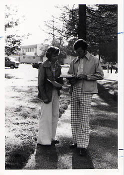 Harold Faw talking with Brenda Goshulak